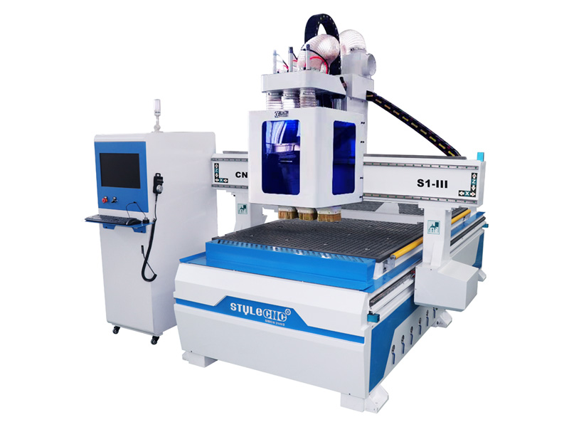 CNC router for cabinet door making