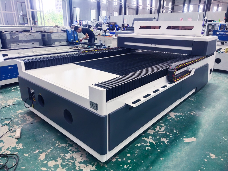 China Thin Metal Sheet Fiber Laser Cutting Machine Suppliers, Manufacturers  and Factory - Cheap Price - Jinan Rapid CNC Machinery Co.,Ltd