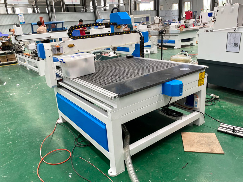 The Fourth Picture of Low Cost 3 Axis CNC Router Machine with 4x4 Table Size