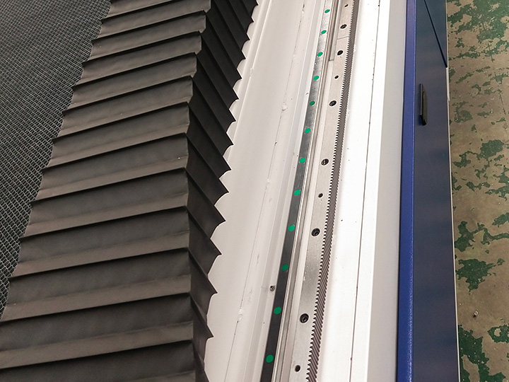 Mixed laser cutting machine guide rail