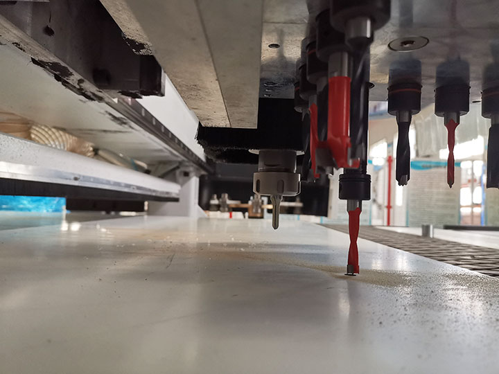 Simple ATC CNC Router with Gang Drill for Panel Furniture