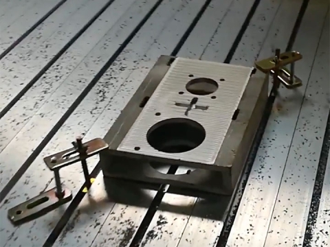 CNC Router Machine for Custom Aluminium Fabrication Parts