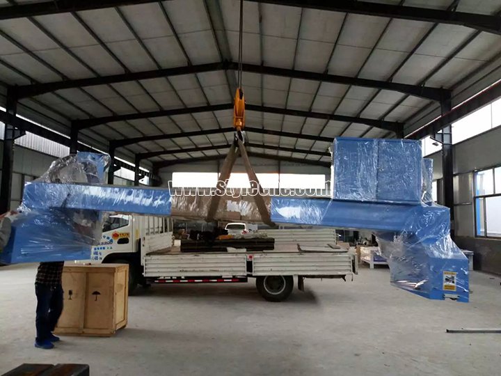 Customized gantry plasma cutting machine with 4*8m