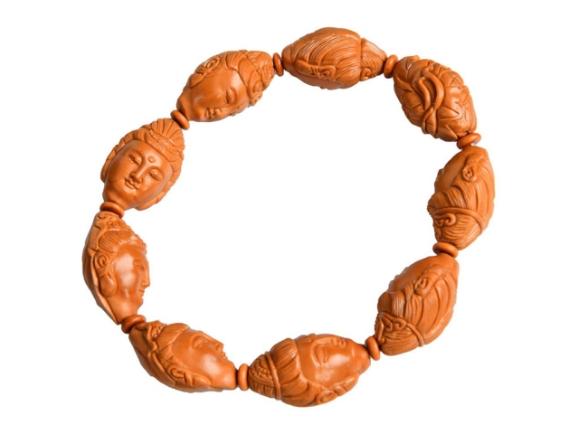 Olive-stone carving projects