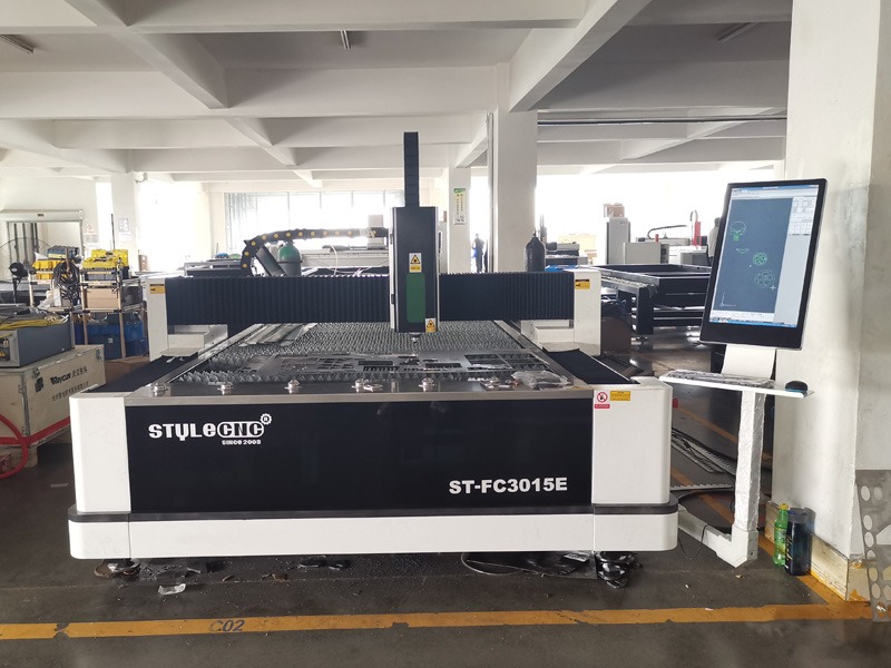 Sheet Metal Laser Cutting Machine Metal Laser Cutter for Sale Fiber Laser  Cutting Machine