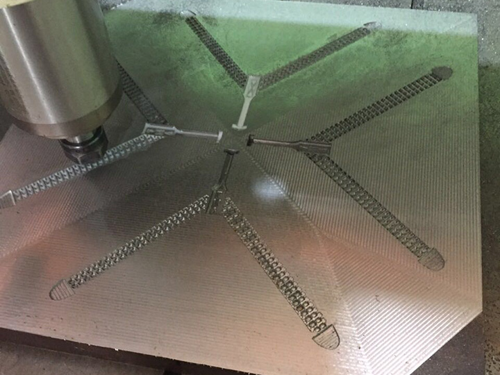 CNC milling machine machining process