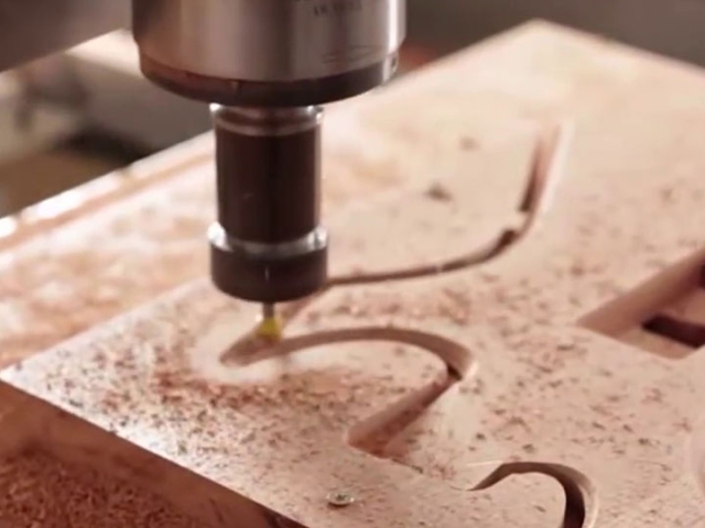 CNC Wood Router Make Furniture on Industrial Scale