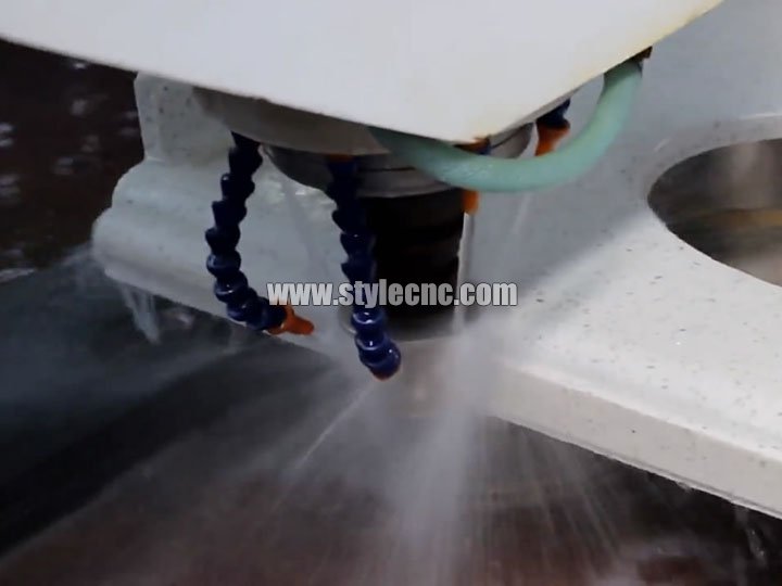 CNC stone cutting and polishing machine for quartz, granite, marble working process CNC stone cutting and polishing machine for quartz, granite, marble working process