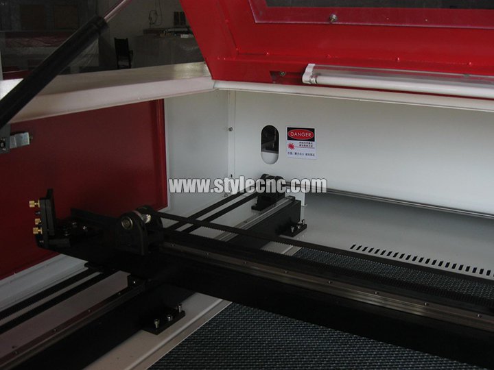 Laser engraver machine