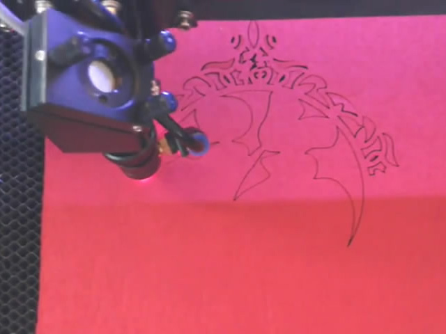 How Does A CO2 Laser Engraver Cutting Machine Cut Felt?