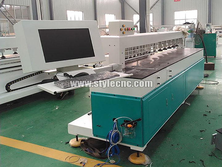Automatic side drilling machine