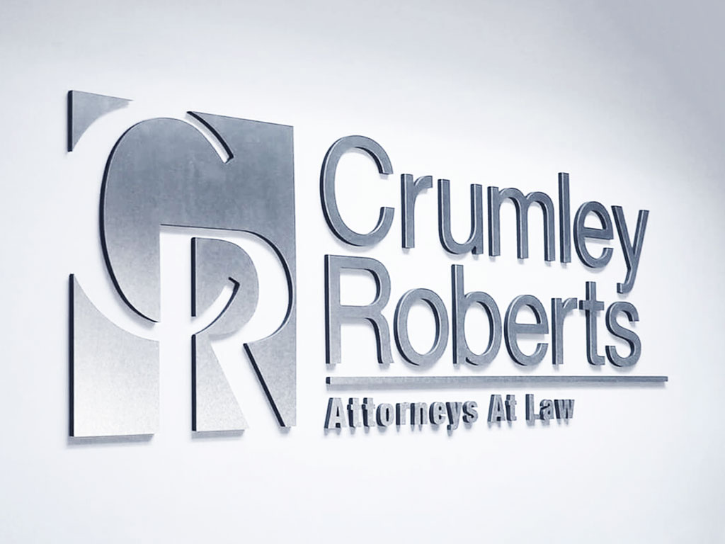 Fiber laser cutting stainless steel signs