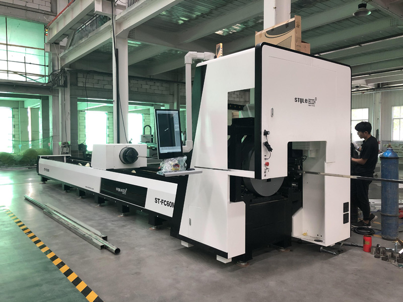 2023 Top Rated Fiber Laser Tube Cutting Machine for Sale