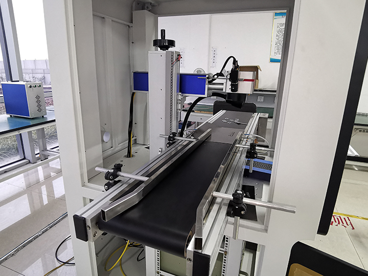 Conveyor belt of laser marking machine