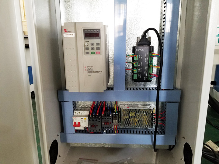 1325 CNC Router Inverter 1325 CNC Router Inverter
