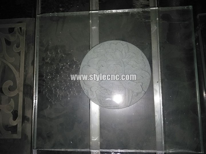 CNC Router for Glass Cutting/Carving Sample