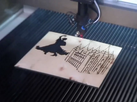 CO2 Laser Wood Cutting Machine DIY Crafts & Woodcuts