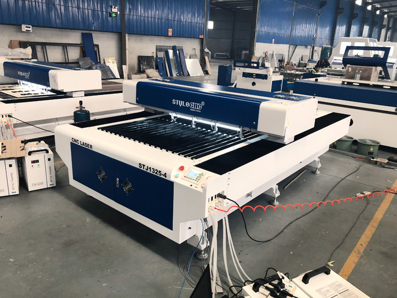 laser cutting machine blade table
