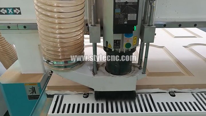 ATC CNC Router for Cabinet Door Making with Carousel Automatic Tool Changer Kit