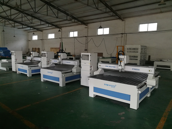 The Second Picture of Low Cost Industrial CNC Router Machine for Sale