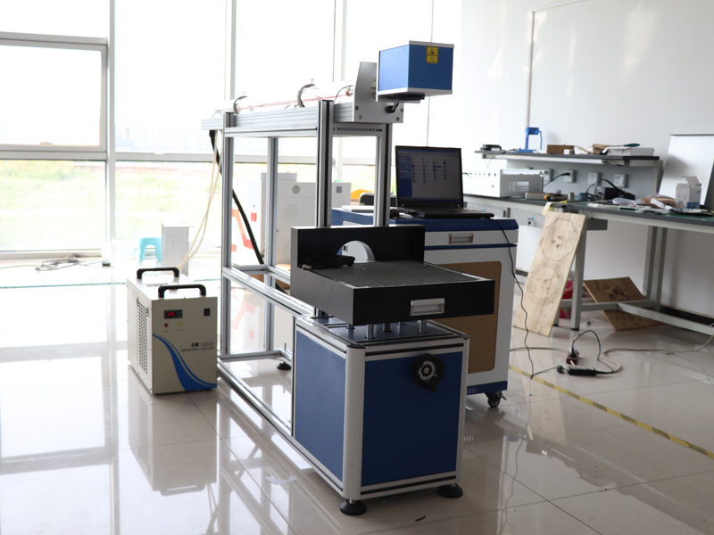 The Third Picture of Low Cost CO2 Laser Marking Machine for Leather & Fabric