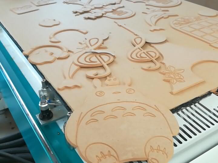 3 Axis CNC Machine for MDF Board Cutting
