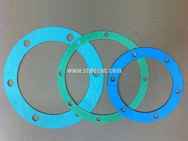 Cylinder head gaskets cutting