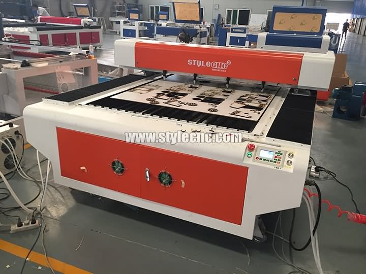 180W laser cutter with 4 heads