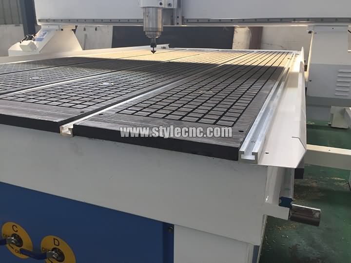 Vaccum table CNC router