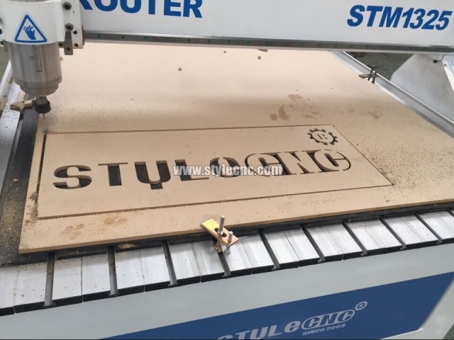 CNC router for wood signs cutting project