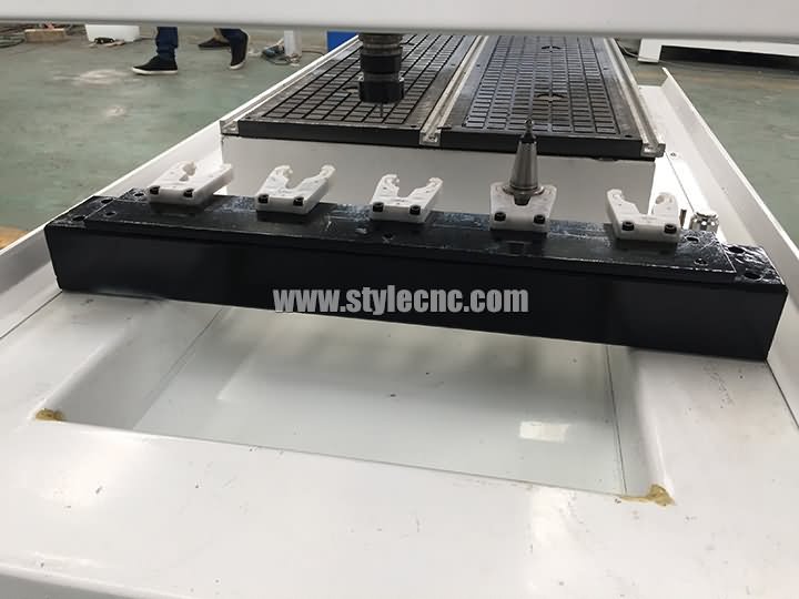Small CNC Router Machine with Automatic Tool Changer (ATC)