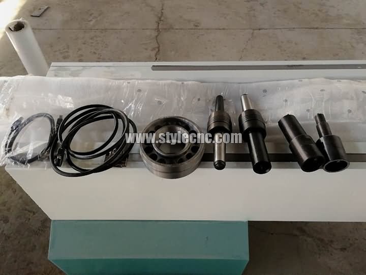 cnc wood turning machine cnc wood turning machine