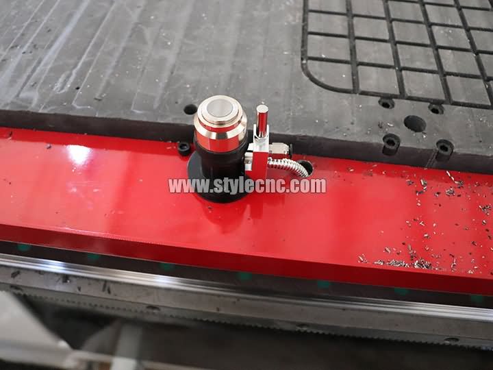 Carousel自動換刀數(shù)控加工中心刀具傳感器