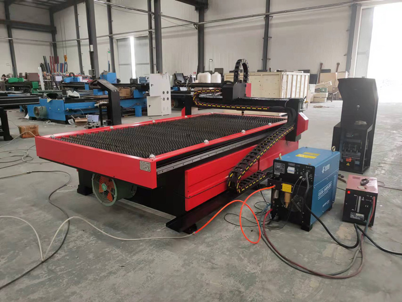 數(shù)控等離子切割機(jī)配100A電源