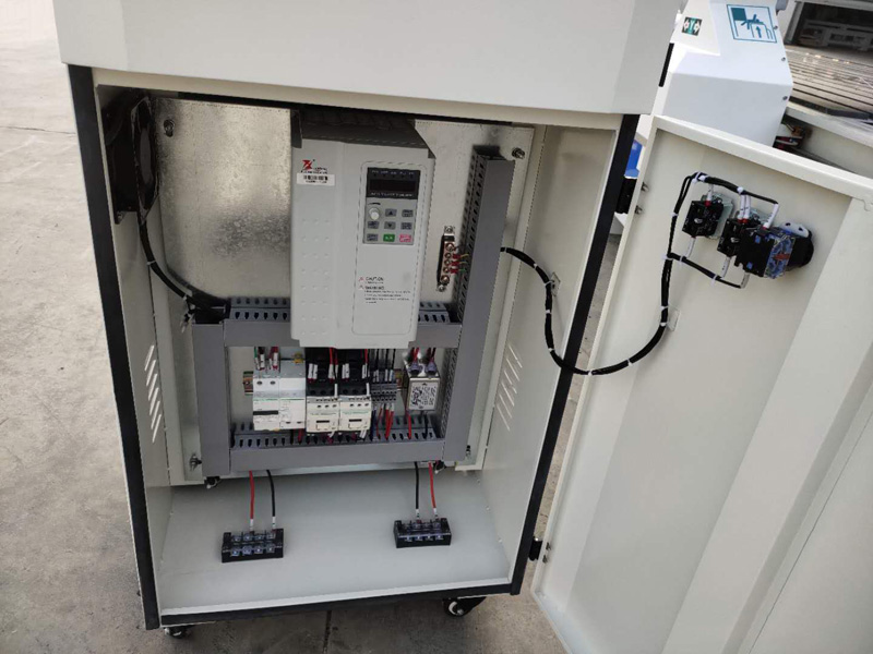 Taiwan Delta servo driver and servo motors