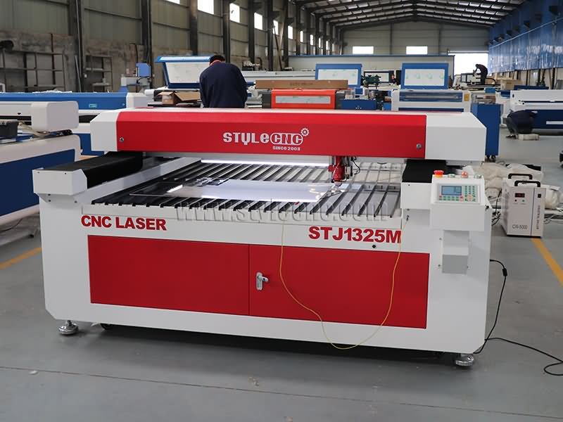 STJ1325M mixed laser cutting machine STJ1325M mixed laser cutting machine