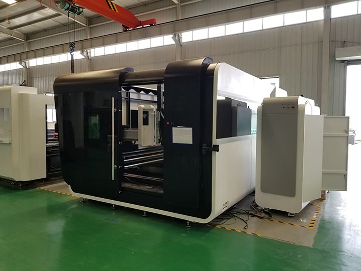 2000W IPG光纖激光切割機(jī) 2000W IPG光纖激光切割機(jī)