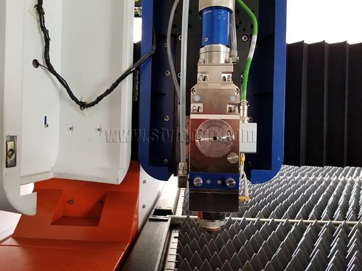 Raytools laser head