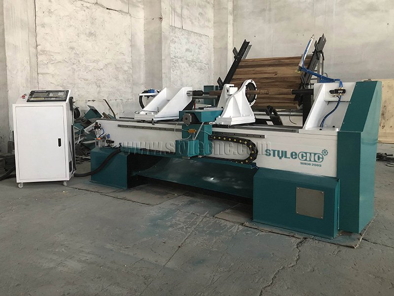 Automatic Feeding CNC Wood Lathe
