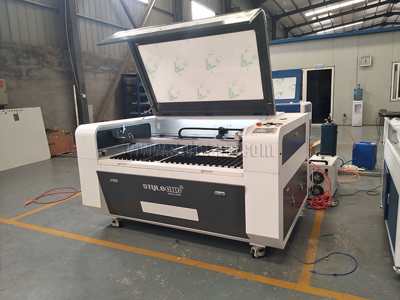 CO2 Laser Cutting Machine CO2 Laser Cutting Machine