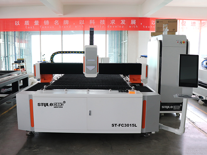 ST-FC3015L Fiber Laser Cutter for Sheet Metal Fabrication in USA ST-FC3015L Fiber Laser Cutter for Sheet Metal Fabrication in USA