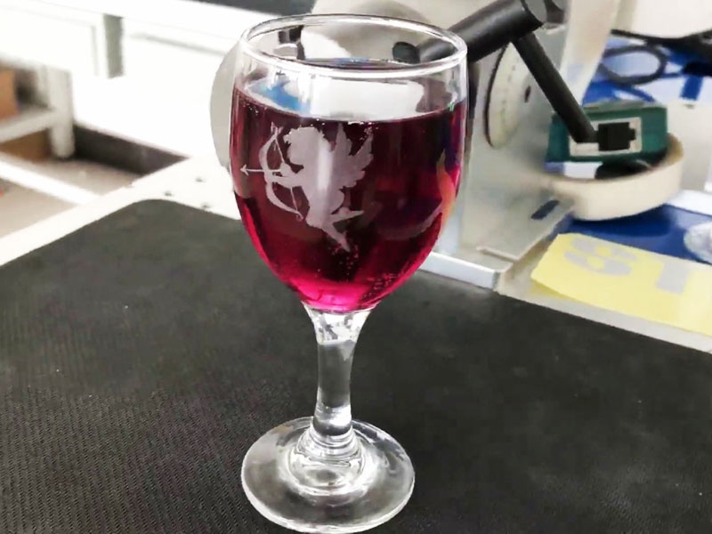 CO2 Laser Engraving Machine for Red Wine Glasses