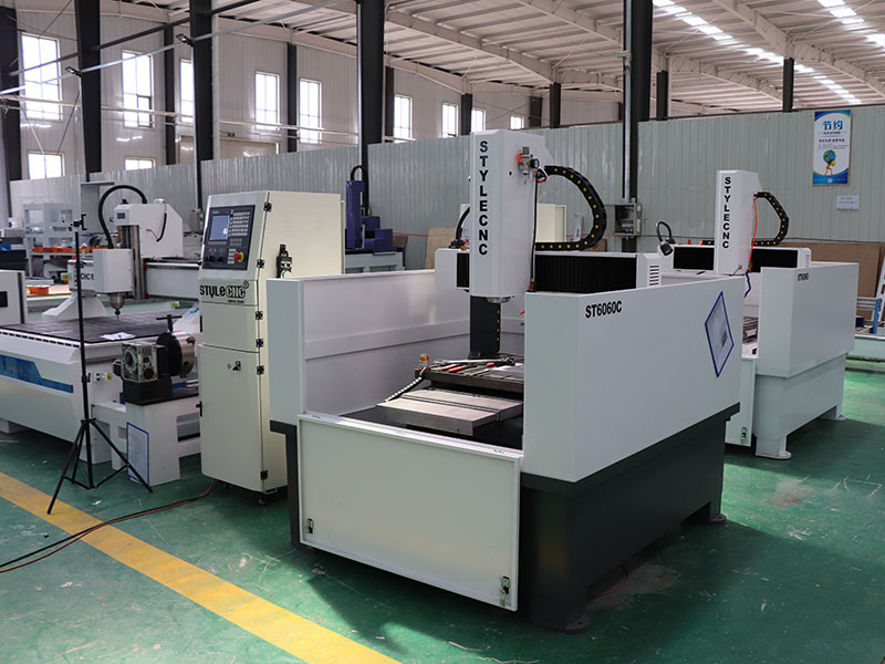 ATC CNC Machine for Metal with Automatic Tool Changer