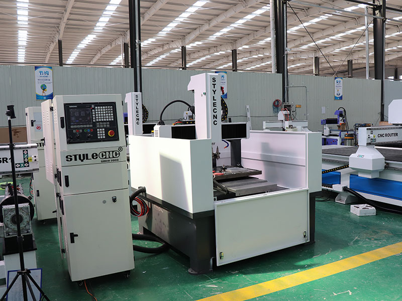 CNC Mill Machine CNC Mill Machine