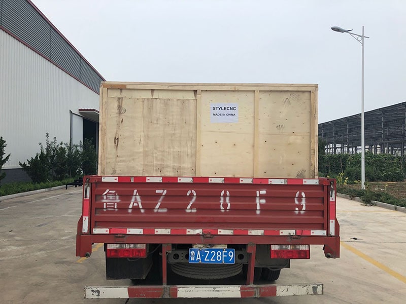 CNC Plasma Cutting Table Delivery CNC Plasma Cutting Table Delivery