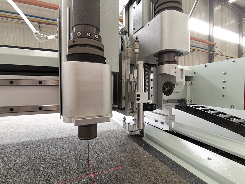 A Brief Guide to Flatbed Digital Cutter A Brief Guide to Flatbed Digital Cutter
