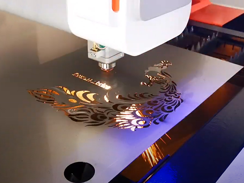 High Precision Laser Cutter for Metal Fabrication