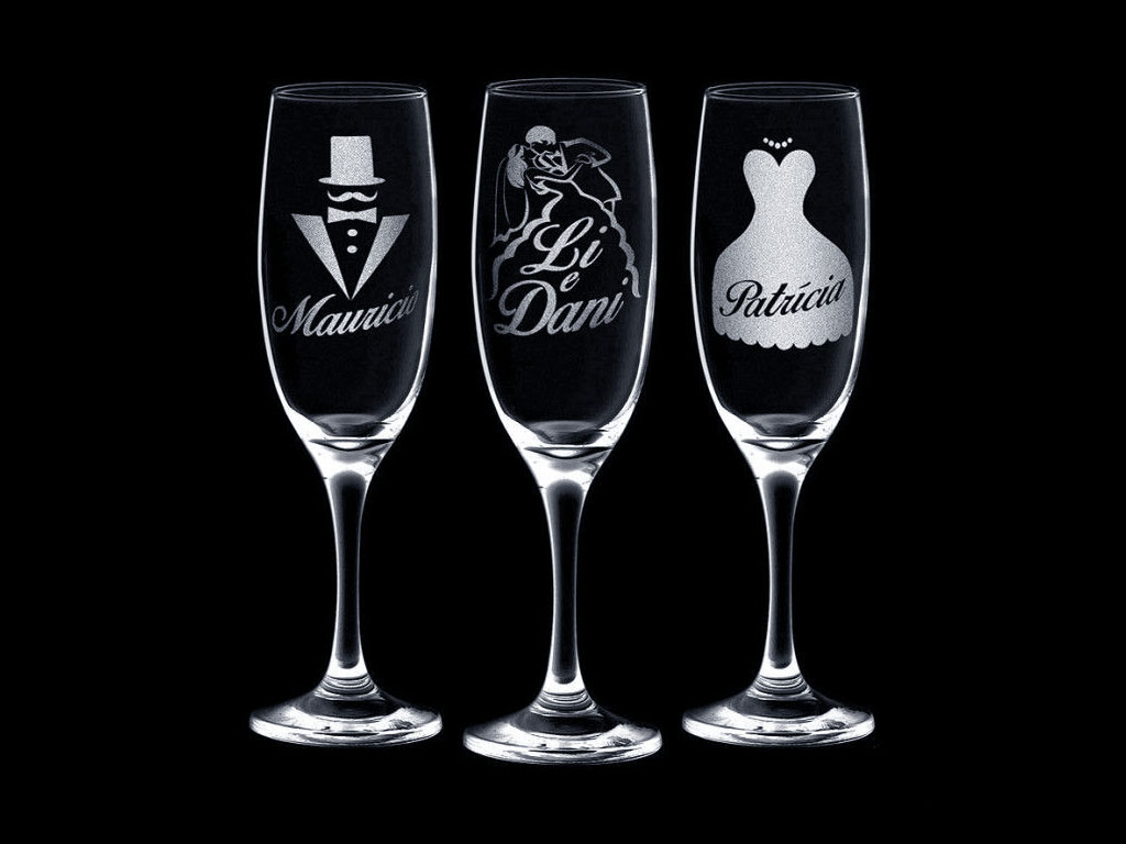 UltraFine UV Laser Etcher for Custom Wine Glass Engraving