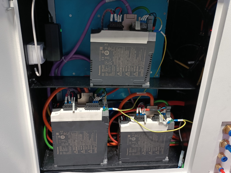 Japanese servo driving system