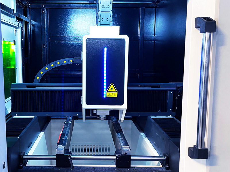 Automatic pneumatic clamp system